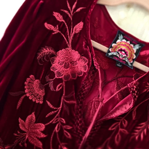 Johnny Was Embroidered Red Velvet Tassel Tie Front Peasant Style Tunic Large - Picture 6 of 8